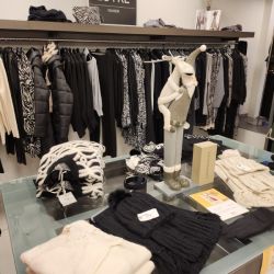 lotre fashion dec23  43 
